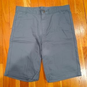 Old Navy Chino Shorts Size 18